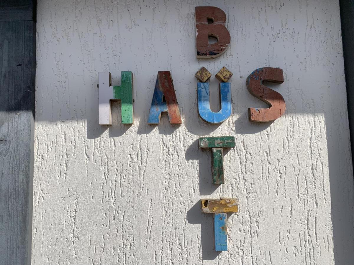 Haus Buett Lägenhet Rostock Exteriör bild